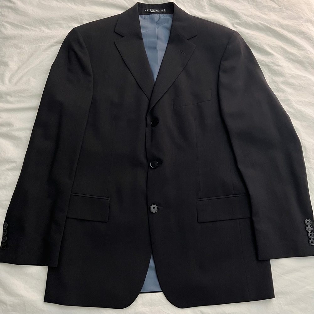 HUGO BOSS Rossellini Movie US Wool Three-Button Suit 36 S Blazer, 30W Pants 36S - Picture 2 of 16